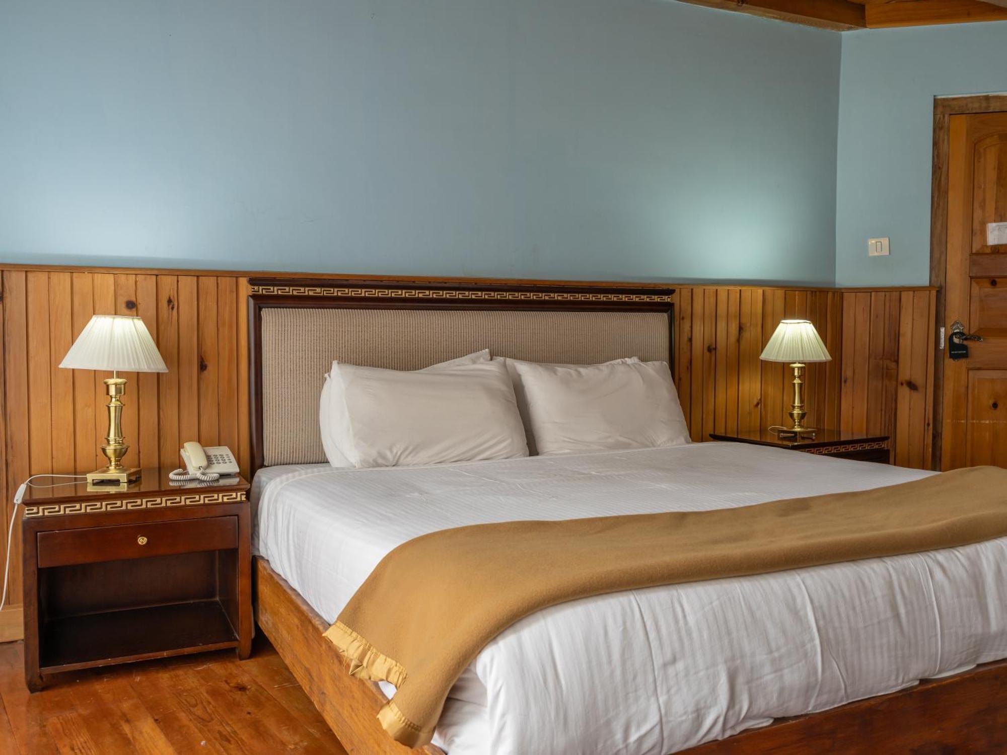 Tiger'S Nest Resort - Best Resort In Paro Exterior photo