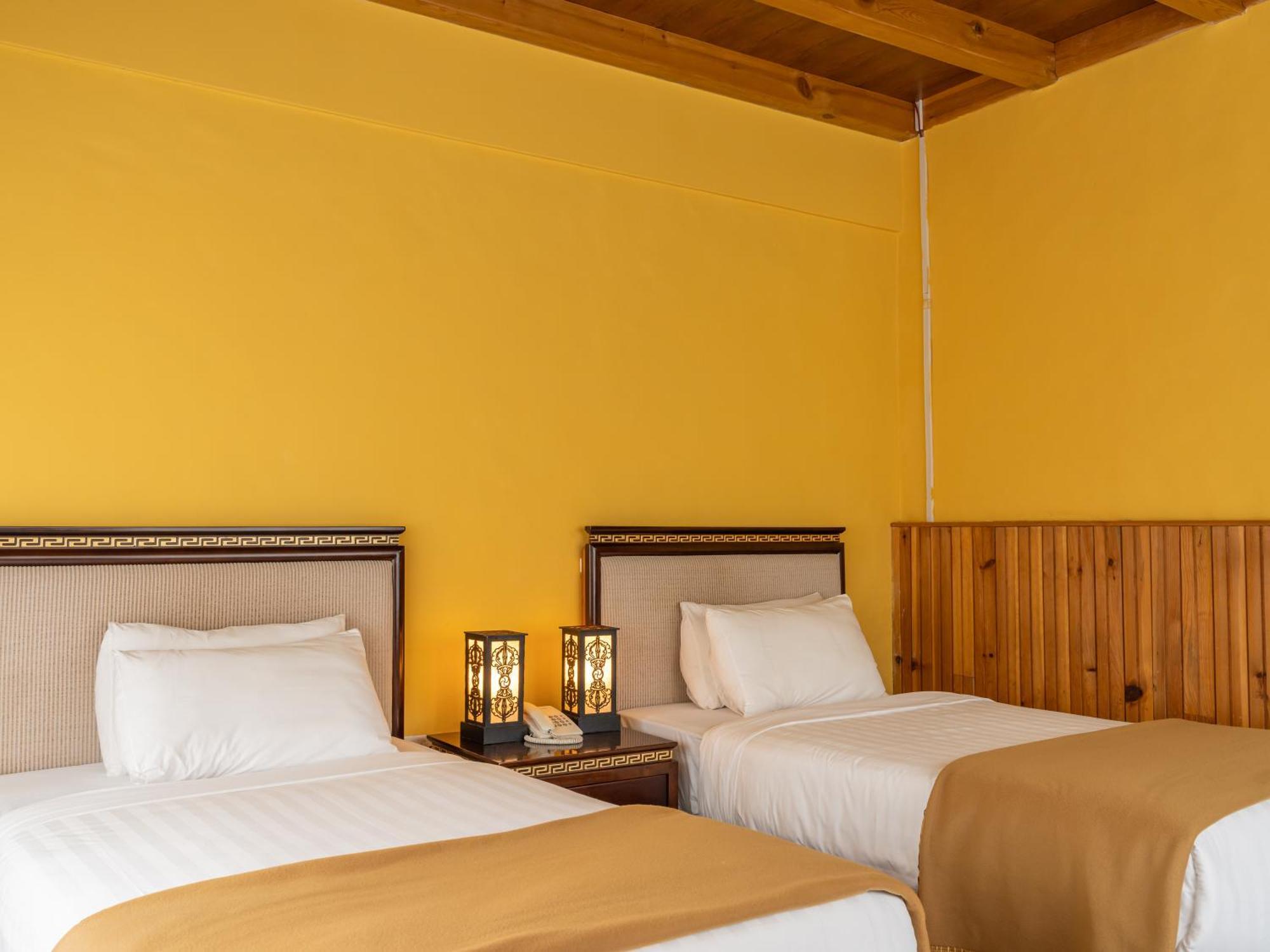 Tiger'S Nest Resort - Best Resort In Paro Exterior photo