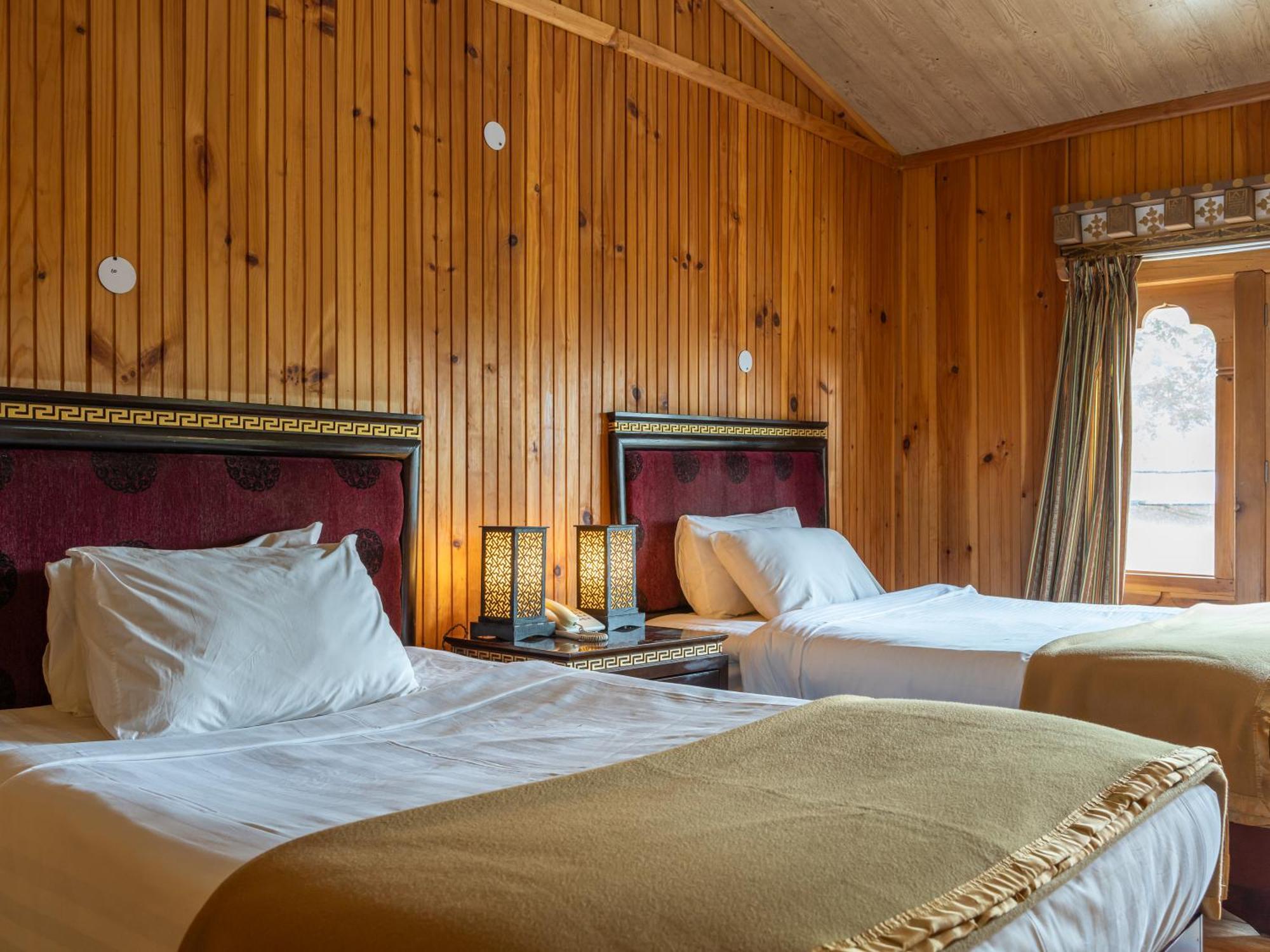 Tiger'S Nest Resort - Best Resort In Paro Exterior photo